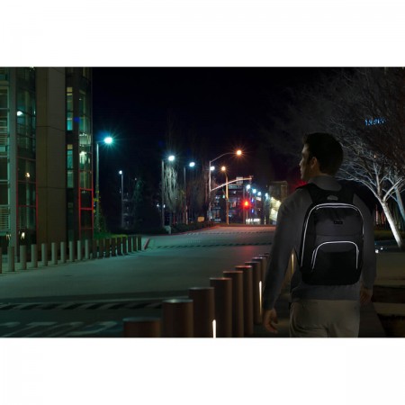 Kensington triple best sale trek slim backpack